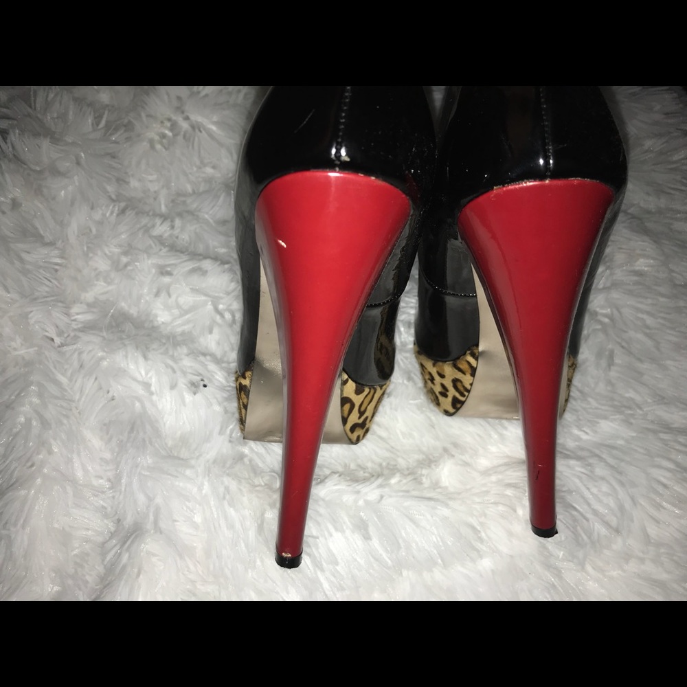 Leopard print black and red pumps